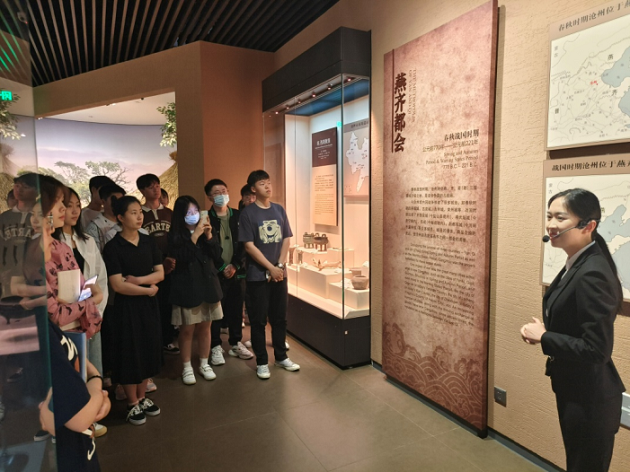 华体会网页版登录入口_华体会(中国)与沧州市博物馆举行“馆校合作共建基地”揭牌仪式633.png 华体会网页版登录入口_华体会(中国)与沧州市博物馆举行“馆校合作共建基地”揭牌仪式633.png